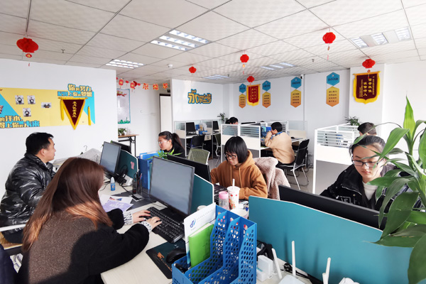 购物商城网站都有哪些类型？小企业适合搭建这种类型的网站吗？